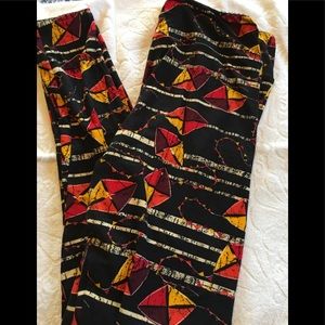NWOT Lularoe TC leggings